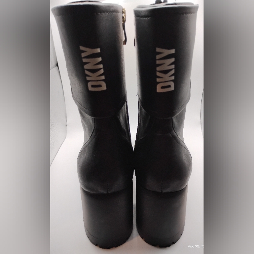 BNWOT DKNY Black Zip/Lace-Up Women's Size 8 - Picture 4 of 4